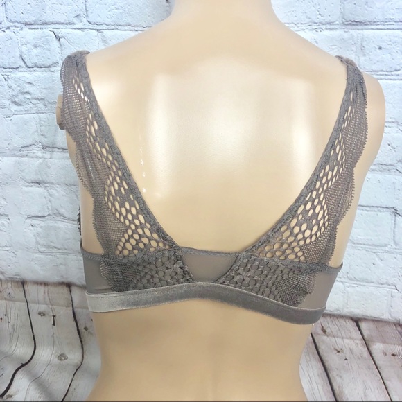 VS Victoria’s Secret Very Sexy Lace Push Up Bra - Picture 4 of 6